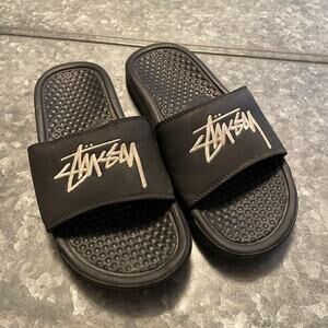 Stussy Nike Benassi Slide Sandal Mens 4 Black White DC5239-001 Streetwear 90s